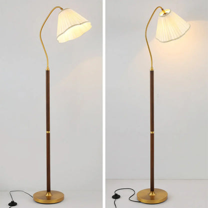 Natural Wooden Floor Lamps with Pleated Shade for Living Room