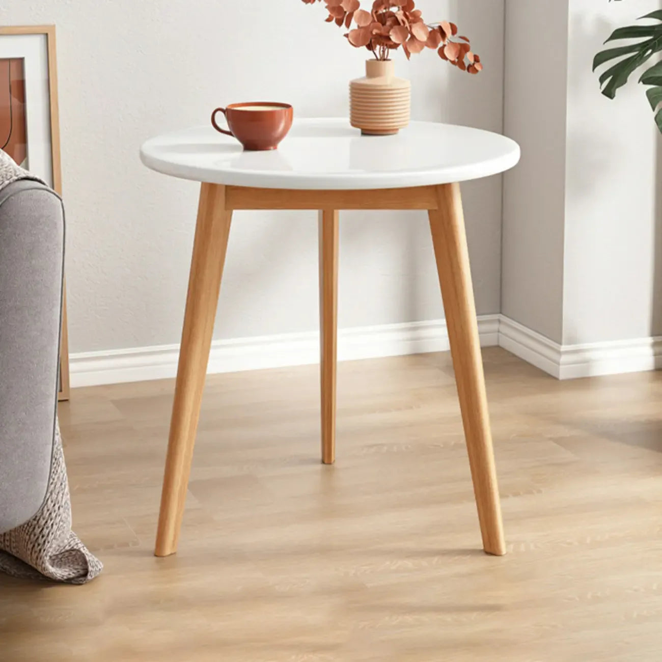 2-Tier Round Wood End Table for Living Room with Storage