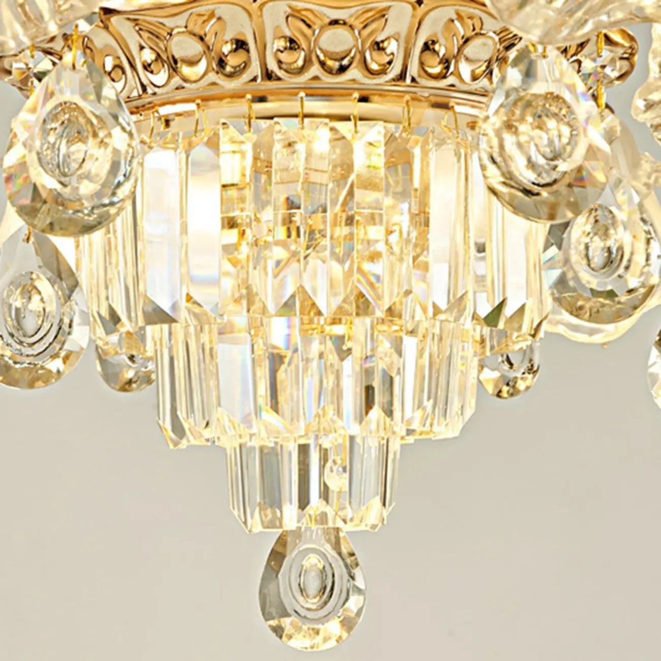 Living Room Down Light Crystal Chandelier with Flower Glass Shape