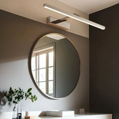White Linear LED Wall-Mounted Vanity Light with Modern Style