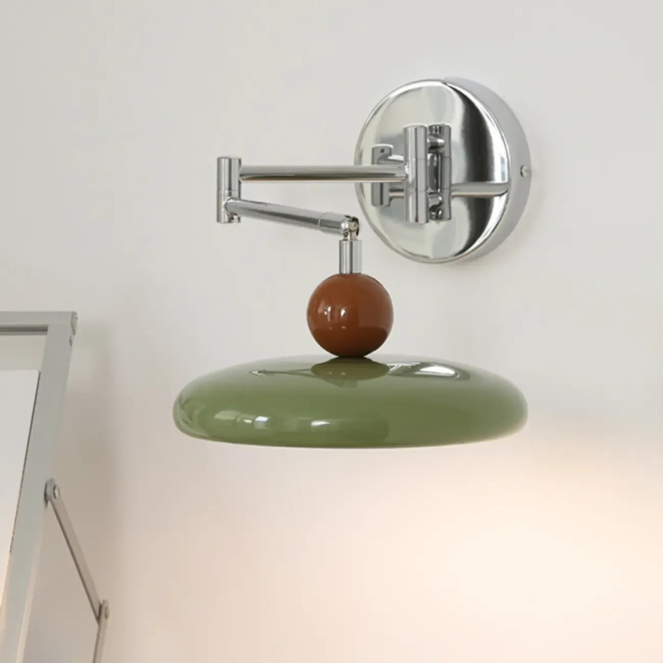 Indoor Swing Arm Wall Light with Metal Finish