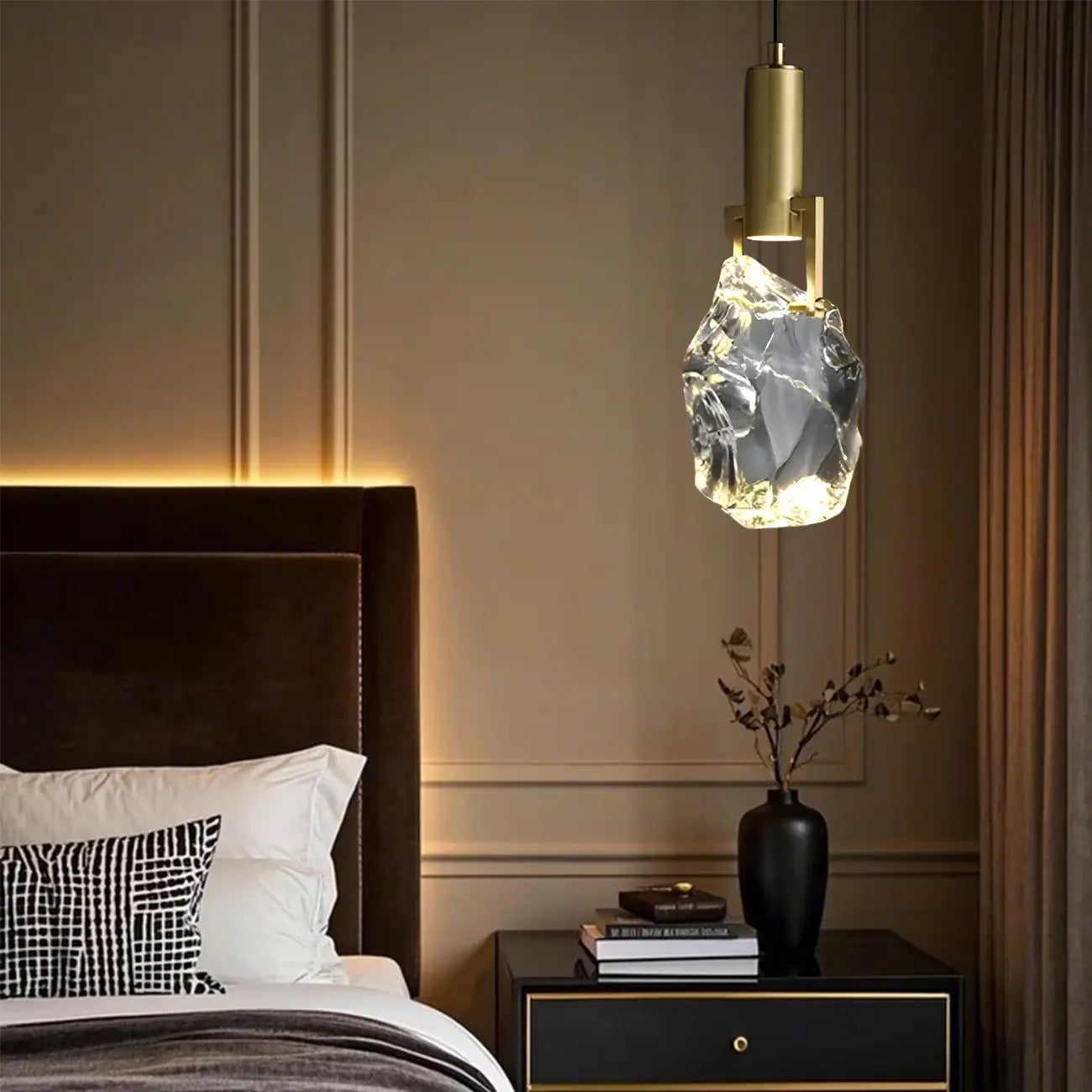 Modern Crystal Textured Pendant Light for Living Room