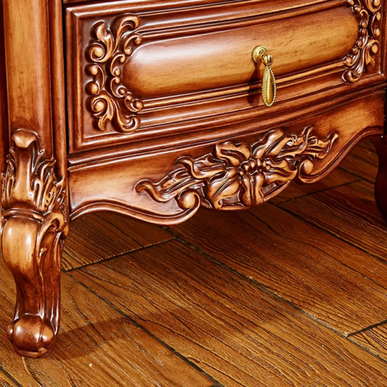 Traditional Brown Carved Wood 2-Drawer Standard Nightstand