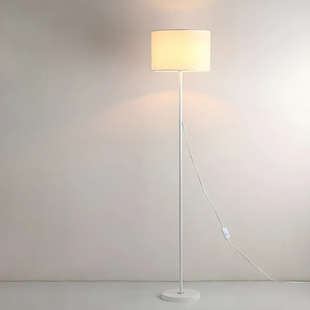 55 Modern Fabric Barrel Black Metal Floor Lamp