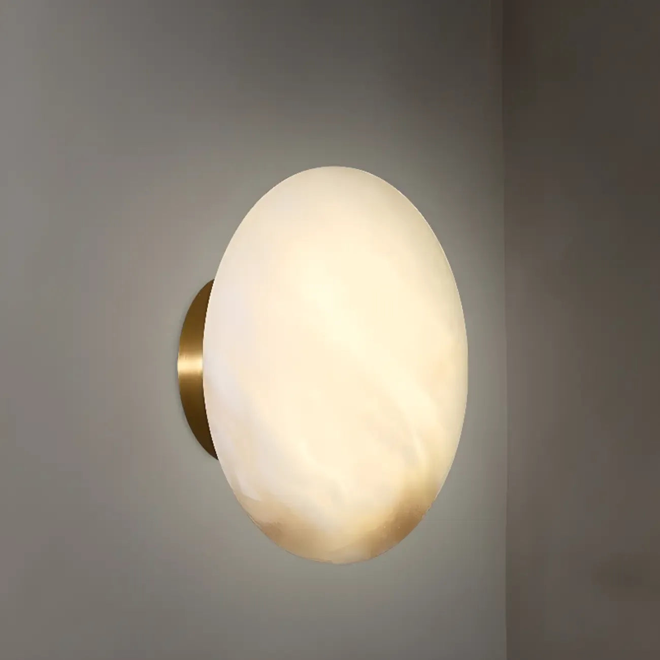 Modern Geometric Metal Wall Light with Gold Finish