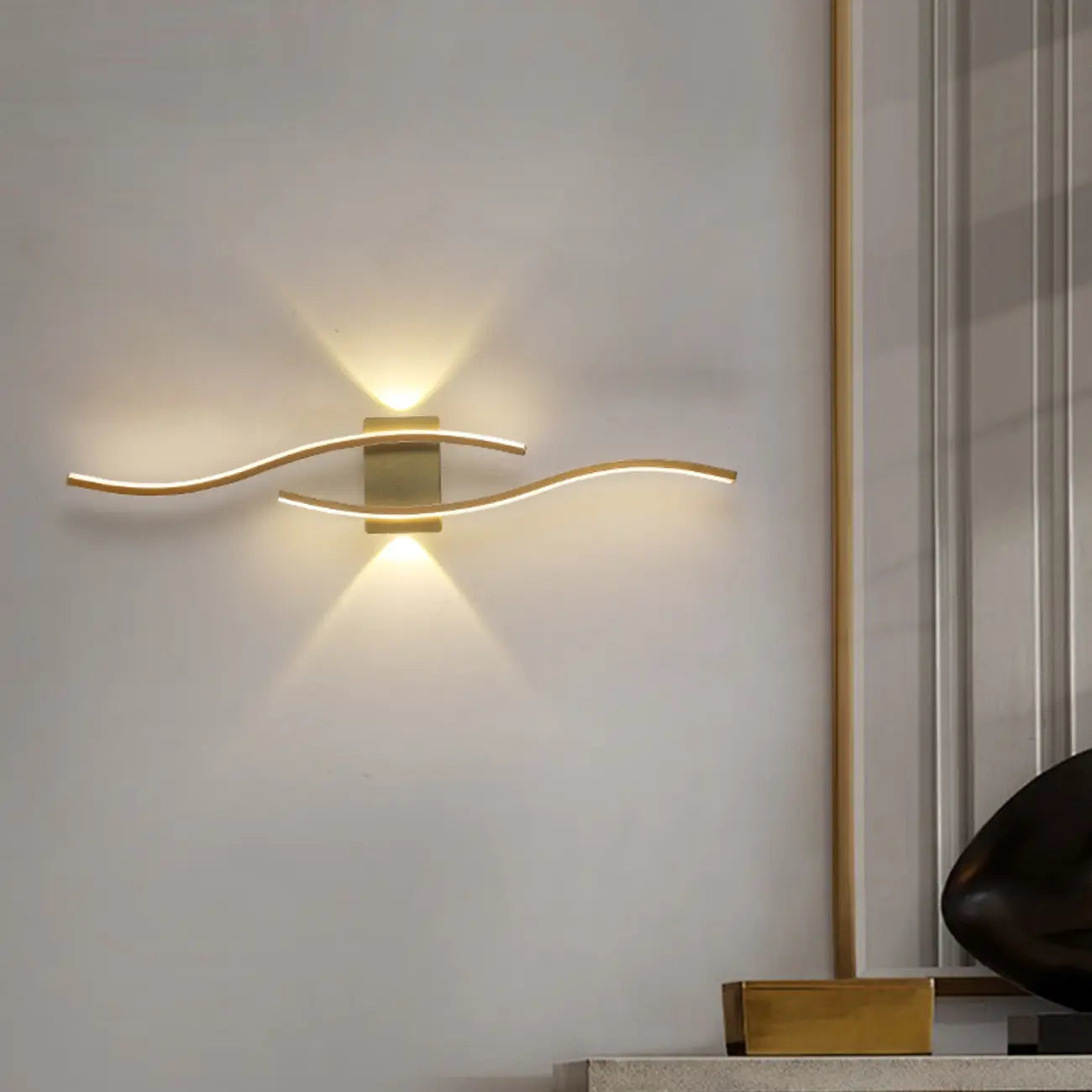 Modern Metal Dual Wave Linear LED Wall Sconce Dimmable