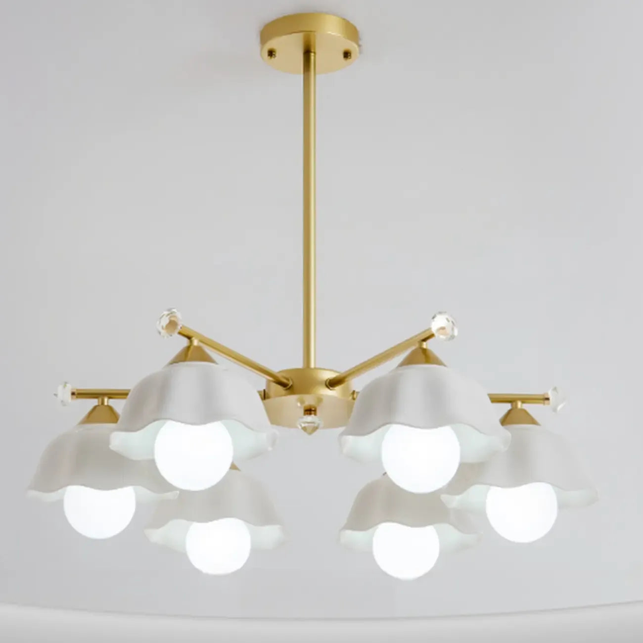 Symmetrical Ceramic Flower Down Gold Chandelier