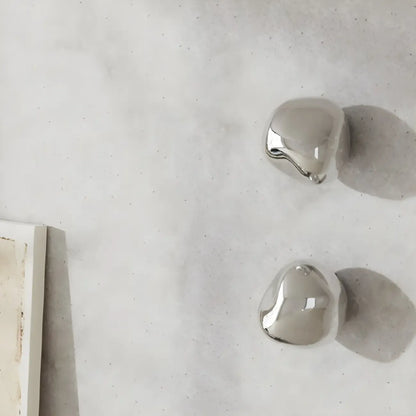 Art Deco Mirrored Glass Rock Shape LED Wall Sconce