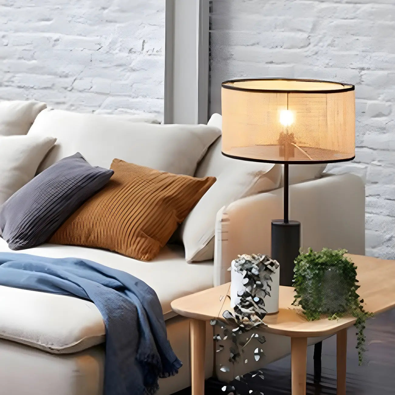 Brown Rarran Metal Drum-Shaped LED Table Lamp