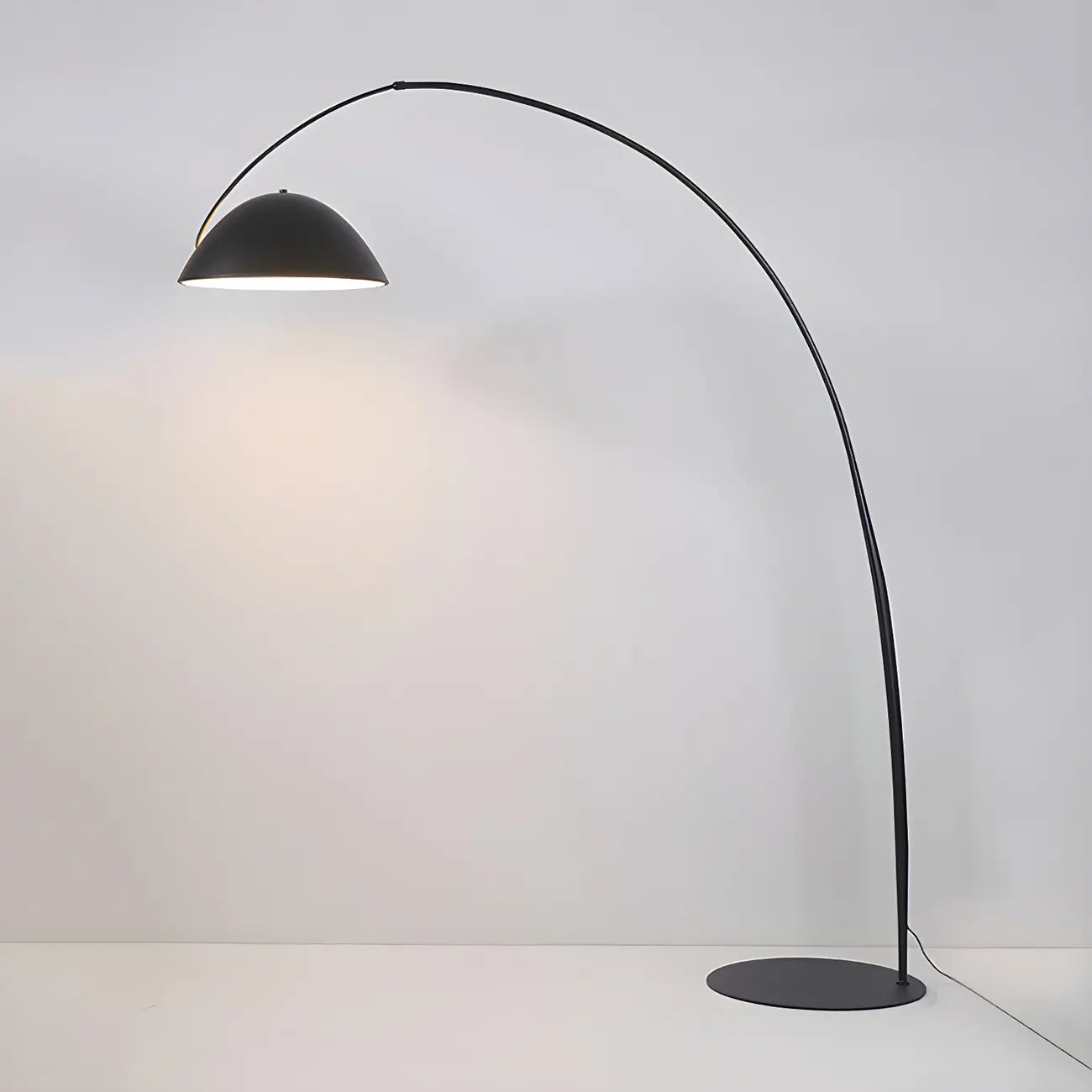 Black Metal Fishing Line Cone Floor Lamp