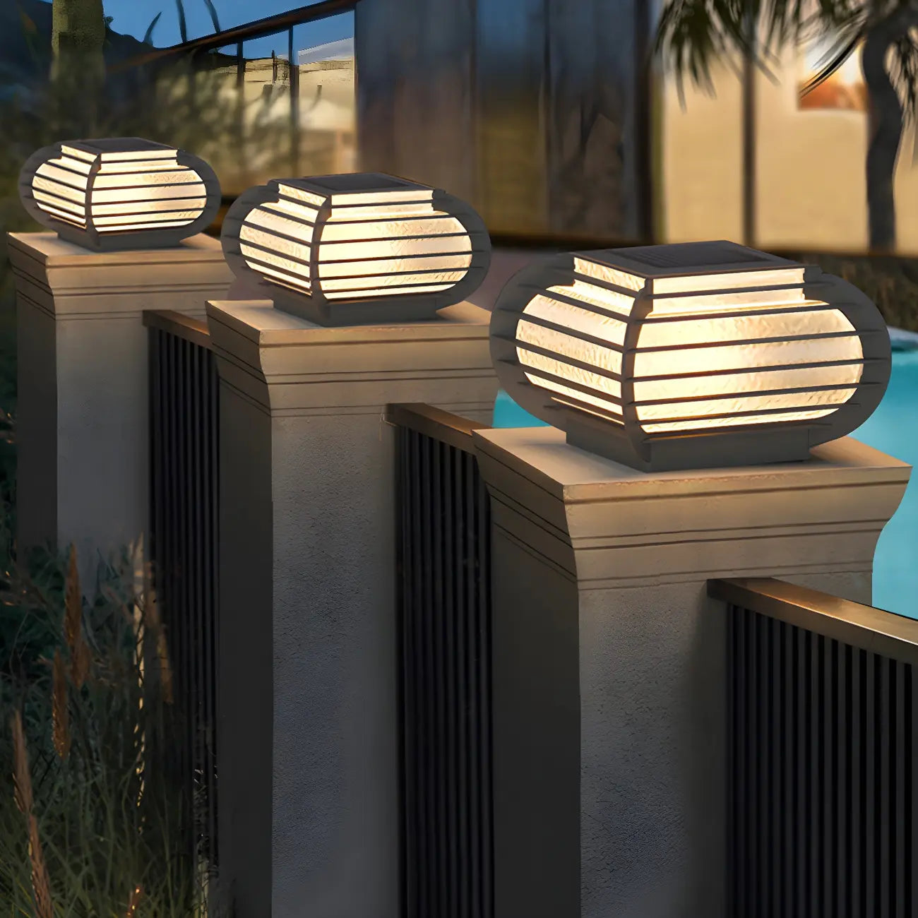 Drum Shape Metal Outdoor Grid Post Cap Light