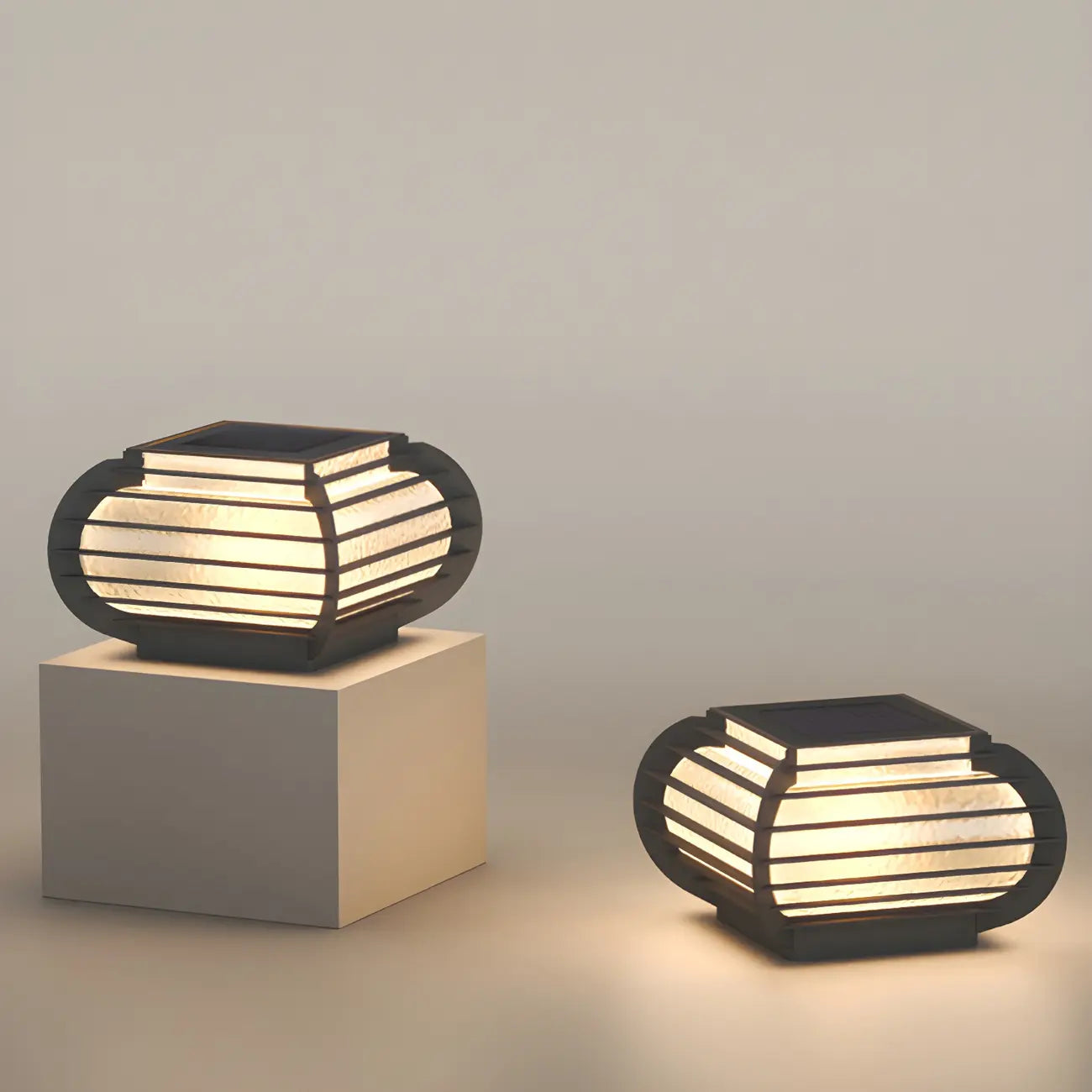 Drum Shape Metal Outdoor Grid Post Cap Light