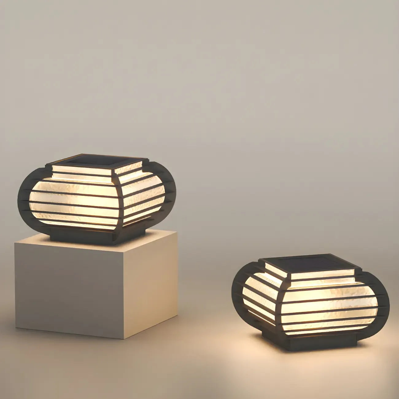 Drum Shape Metal Outdoor Grid Post Cap Light