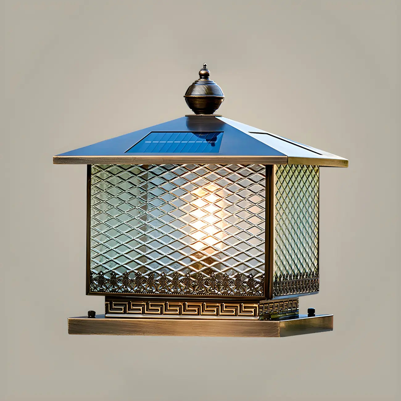 Simple Oriental Bronze Metal Post Cap Light