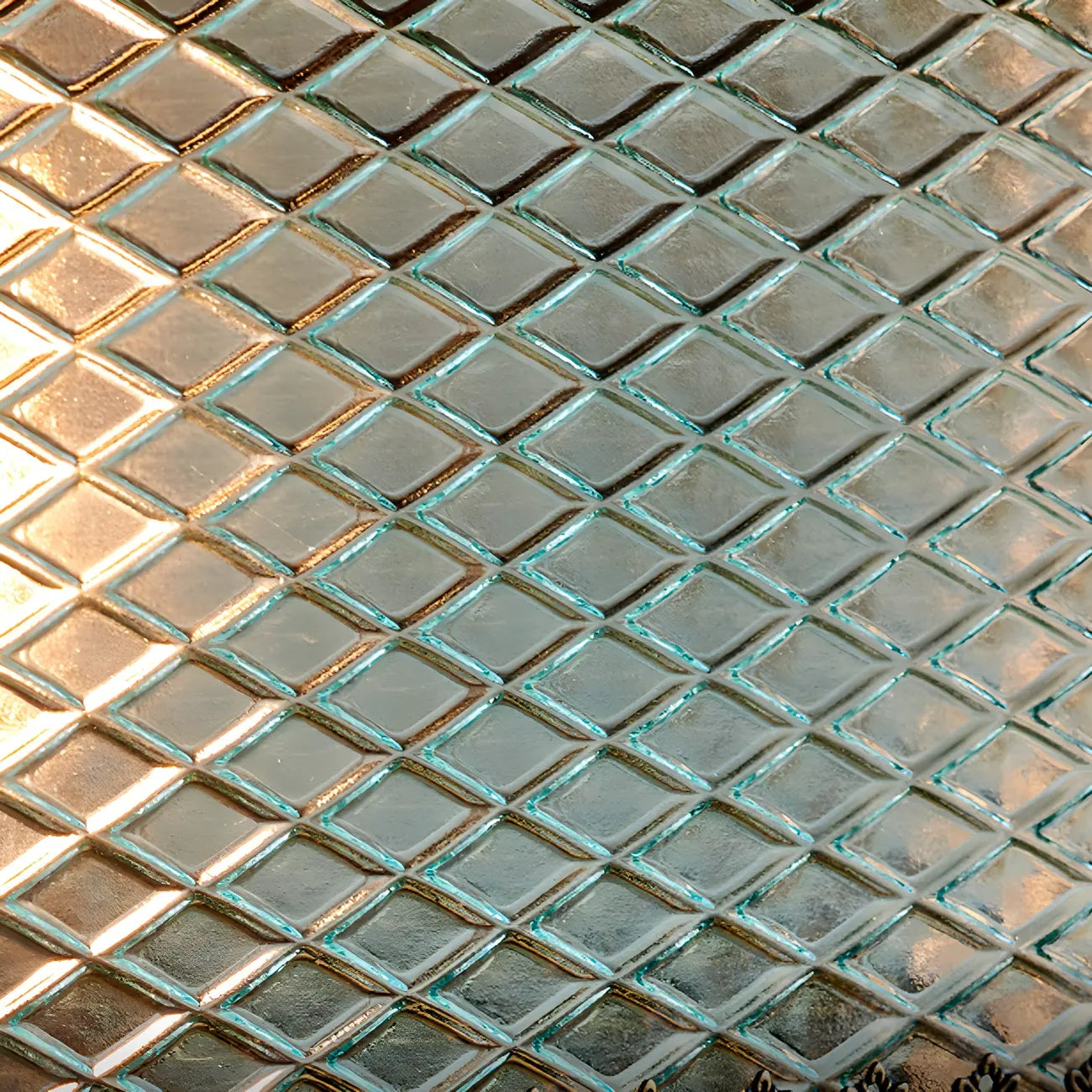 Simple Oriental Bronze Metal Post Cap Light