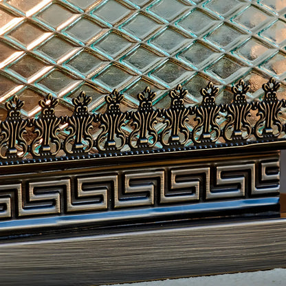 Simple Oriental Bronze Metal Post Cap Light