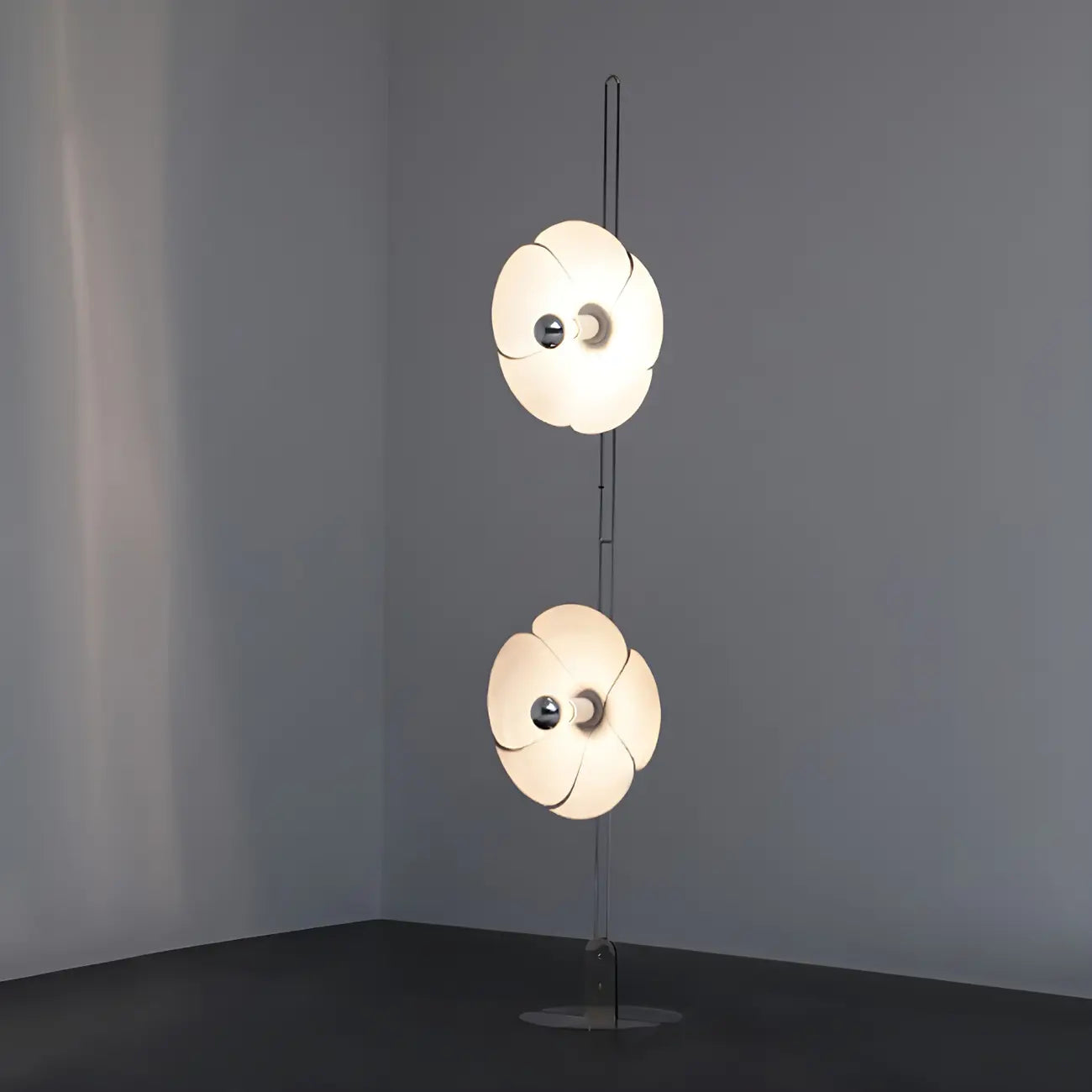 Unique 2-Light Silver Circle Petal Modern Floor Lamp