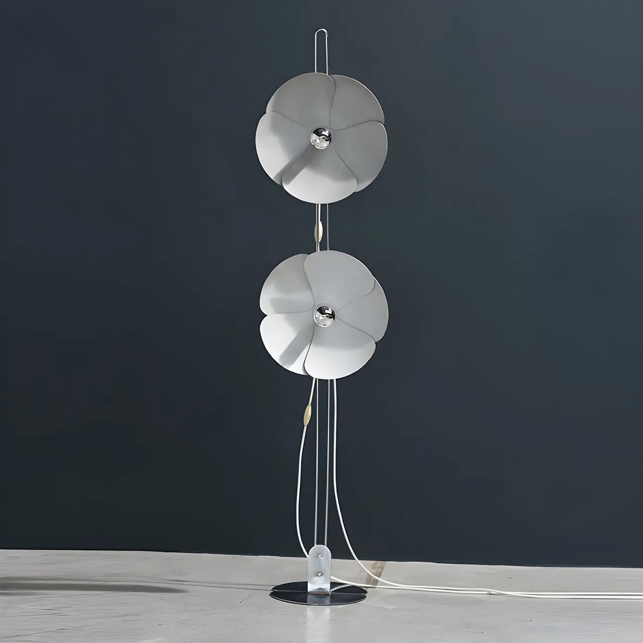 Unique 2-Light Silver Circle Petal Modern Floor Lamp