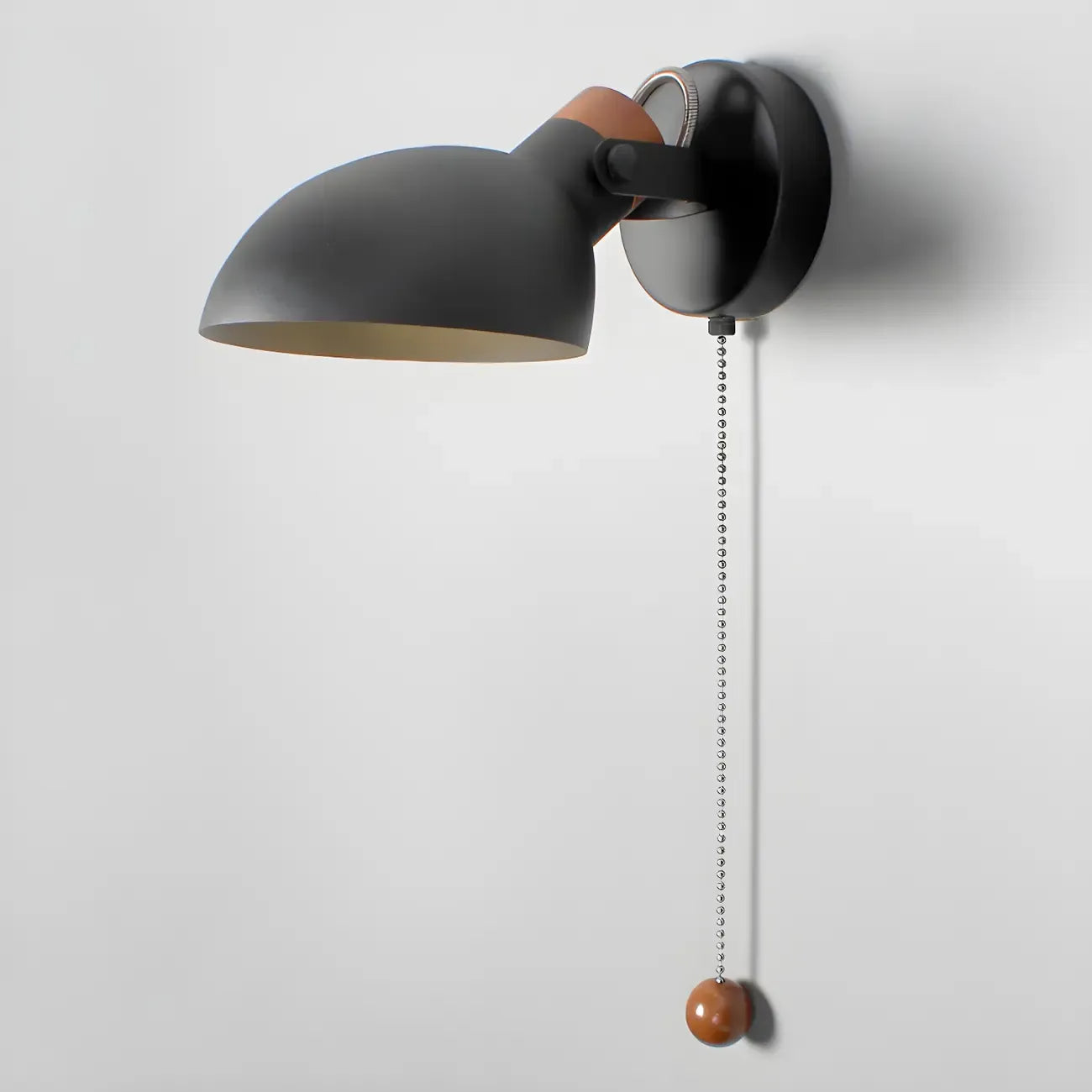 Minimalist Metal Adjustable Vanity Light with Pull Chain for Home