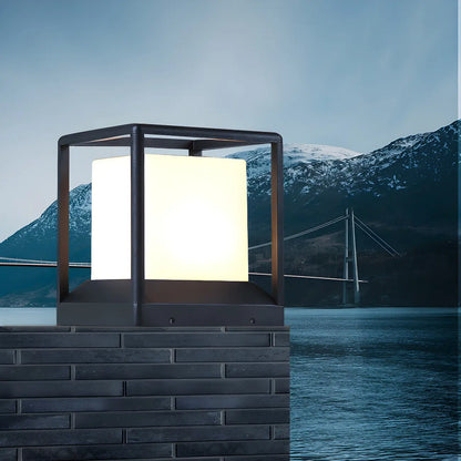 Outdoor Waterproof Metal Cube Post Cap Light