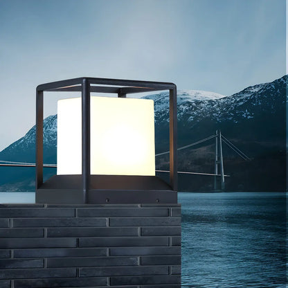 Outdoor Waterproof Metal Cube Post Cap Light